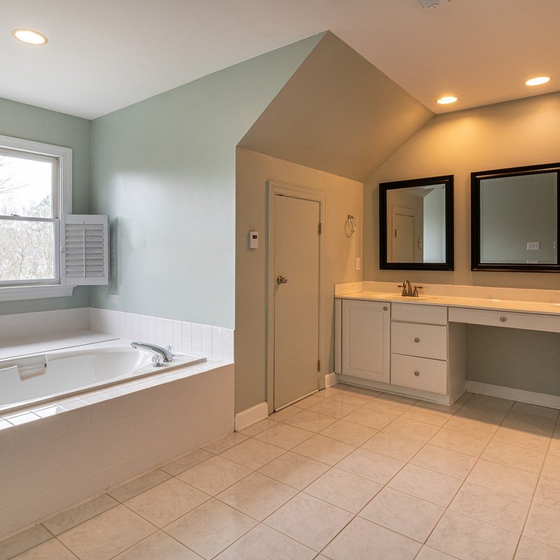 Waterproof Bathroom Renovations flooring in Richmond, Virginia