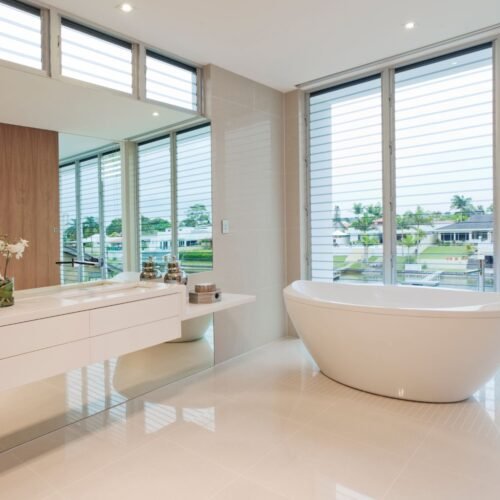 Richmond’s Go-To Guide: Choosing the Right Tile Size and Shape for Bathrooms, Kitchens, and Backsplashes